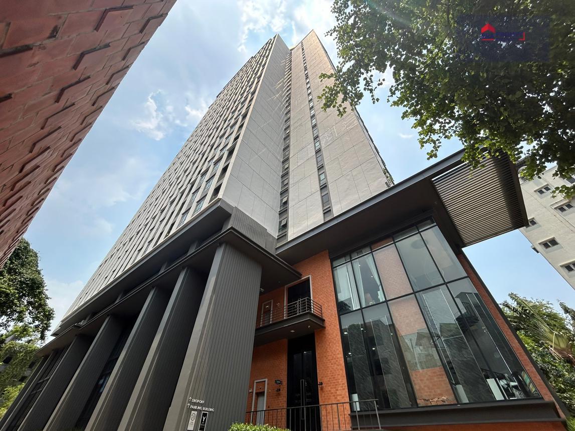 NPA ขาย คอนโดแชปเตอร์วัน มิดทาวน์ ลาดพร้าว 24 ทำเลทอง ใกล้ MRT ลาดพร้าว เดินทางสะดวกสบาย ใกล้ห้างสรรพสินค้าและแหล่งช้อปปิ้งยอดนิยม