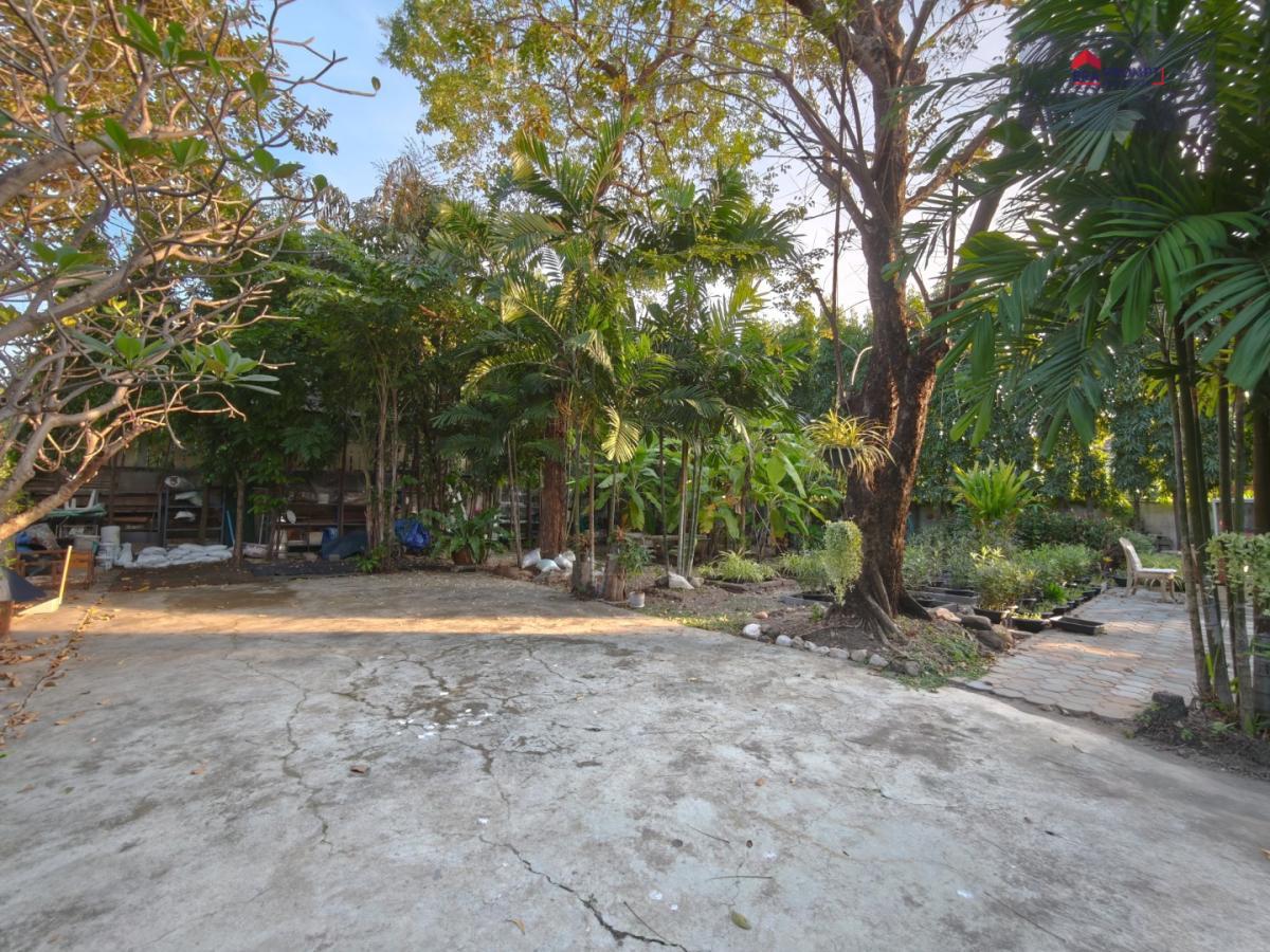 ขาย ที่ดินเปล่า  90 วา  หมู่บ้านผกามาศ ปรีดีพนมยงค์ ซอย 14 | สุขุมวิท 71 | เขตสวนหลวง