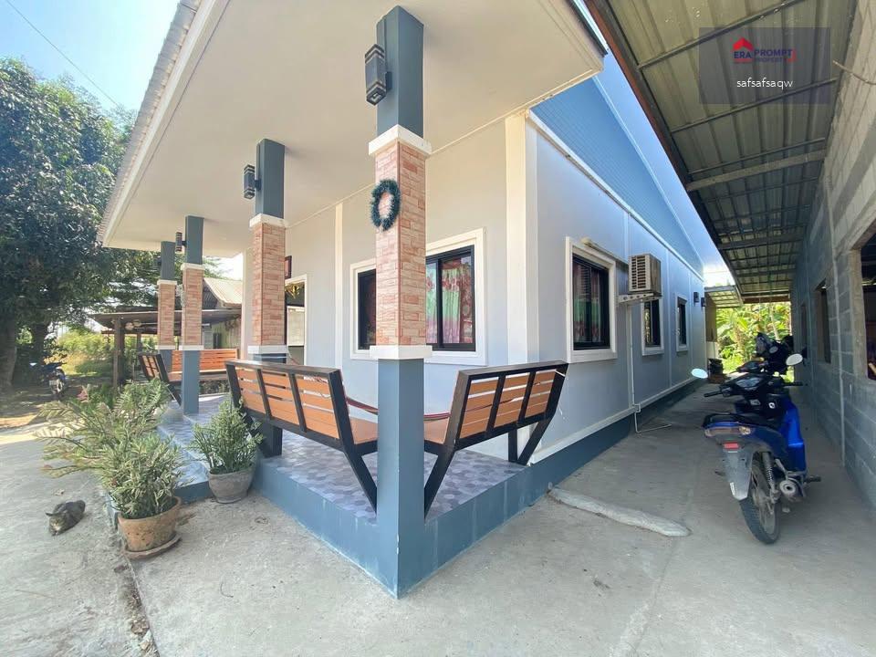  ขายบ้านพร้อมที่ดิน เนื้อที่ 95 ตรว. อำเภอขาณุวรลักษบุรี จังหวัดกำแพงเพชร