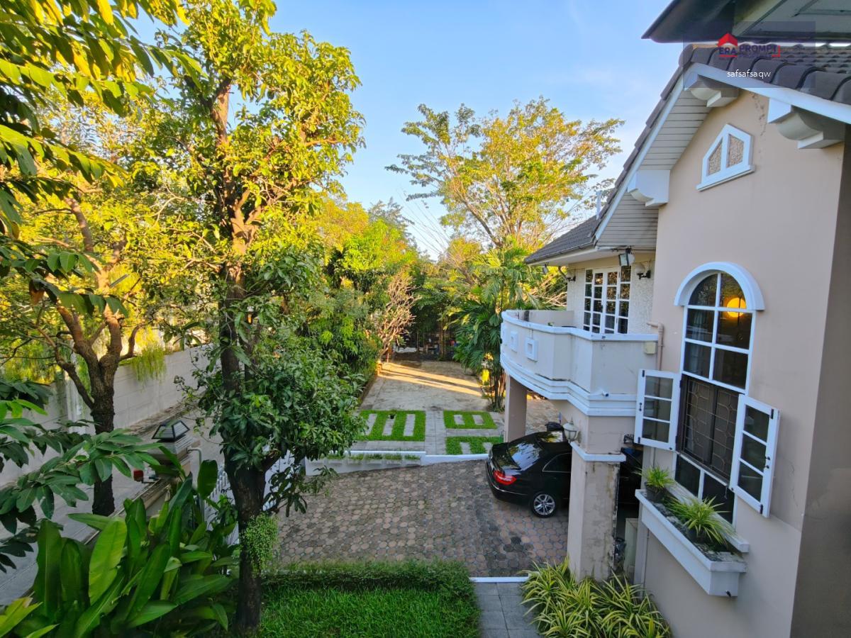 ขายที่ดินพร้อมสิ่งปลูกสร้าง บ้านเดี่ยว 2 ชั้น หมู่บ้านผกามาศ ปรีดีพนมยงค์ ซอย 14 | สุขุมวิท 71 | เขตสวนหลวง บ้านเดี่ยวในทำเลศักยภาพ ใจกลางสุขุมวิท 71