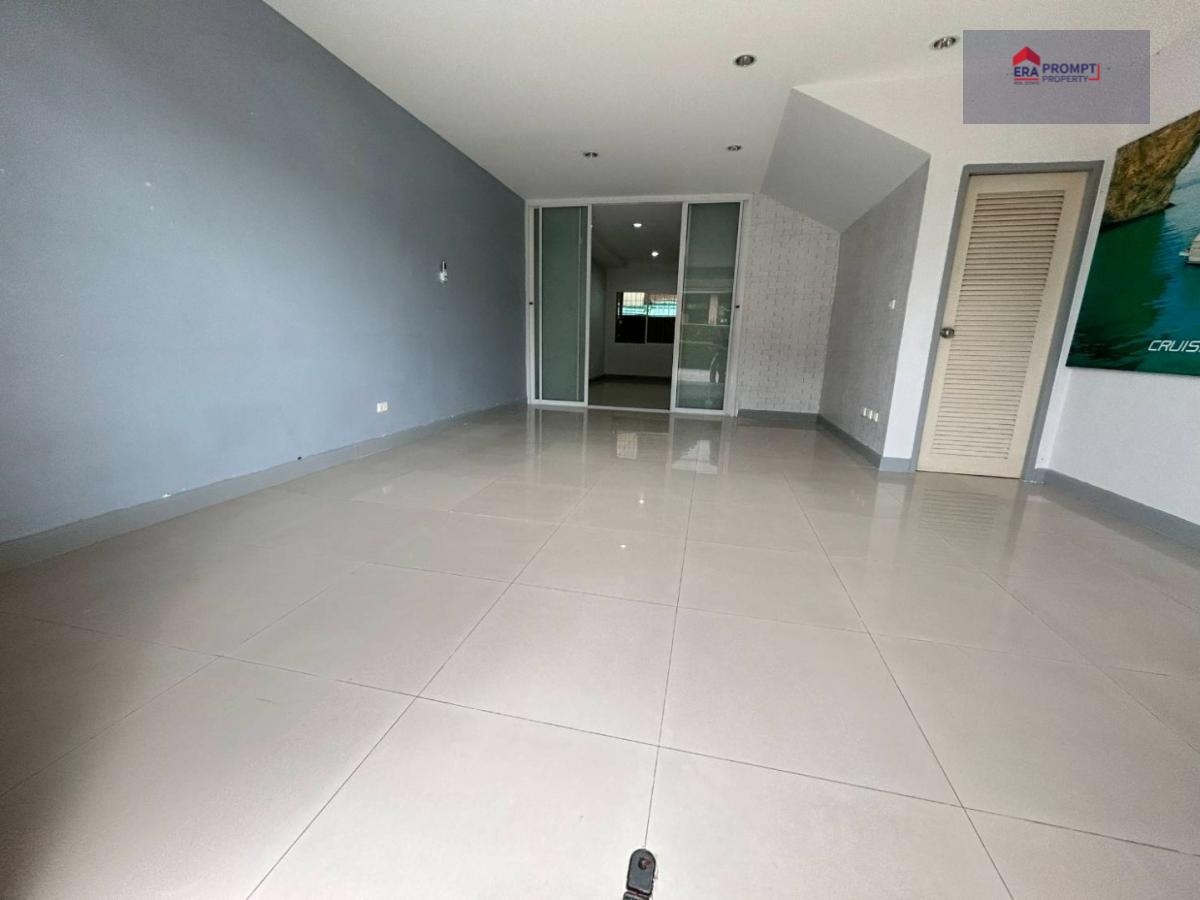 อาคารพาณิชย์  โฮมออฟฟิศ ป่าคลอกถลาง ภูเก็ต ราคาโปรพิเศษเพียง 4.9 ล้านบาท