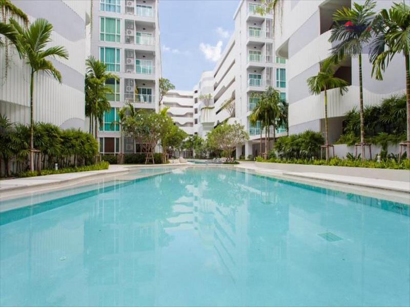 The-BASE-Downtown-Phuket