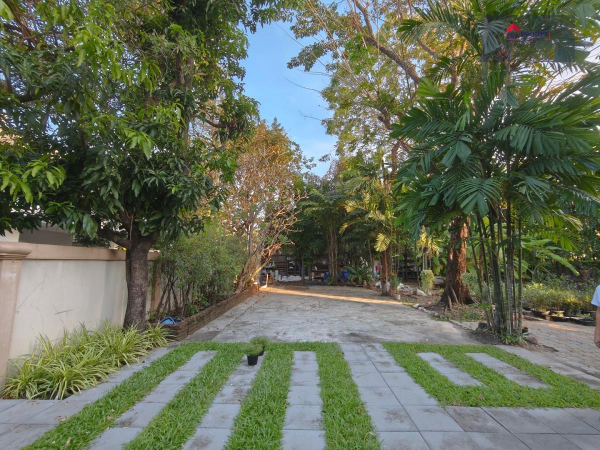 ขาย ที่ดินเปล่า  90 วา  หมู่บ้านผกามาศ ปรีดีพนมยงค์ ซอย 14 | สุขุมวิท 71 | เขตสวนหลวง