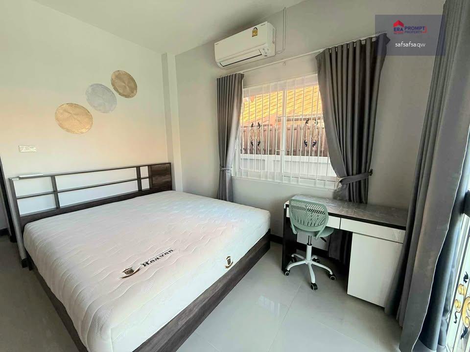 ขายบ้านแฝด พร้อมผู้เช่า The View Jomtien Pattaya ย่านชัยพฤกษ์ พัทยา ทำเลดี ใกล้หาดจอมเทียน เพียง 5 นาที